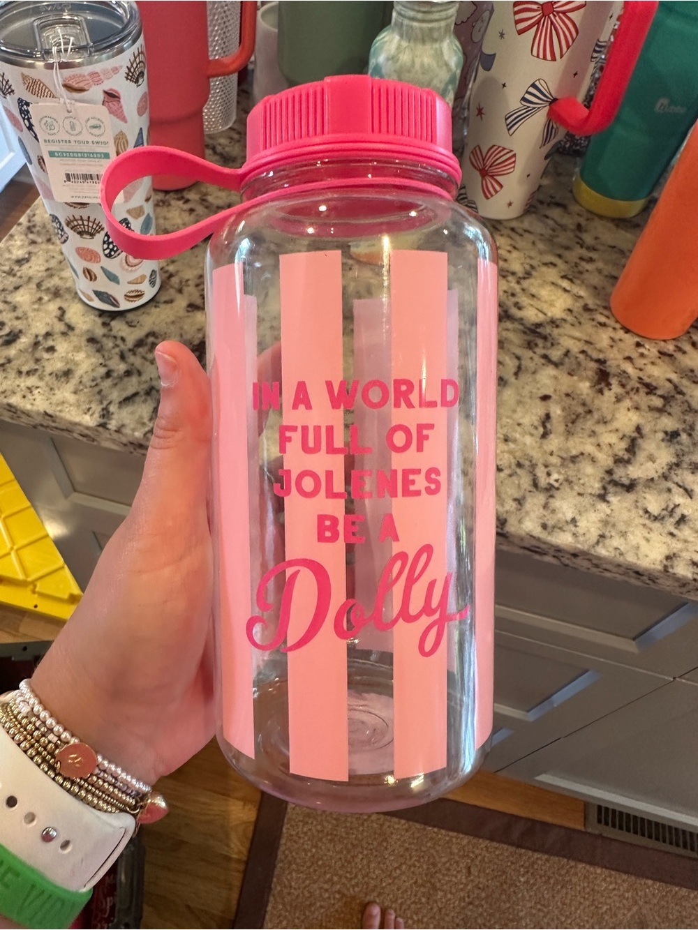 Pink 'Be a Dolly' Motivational Water Bottle - Unbranded